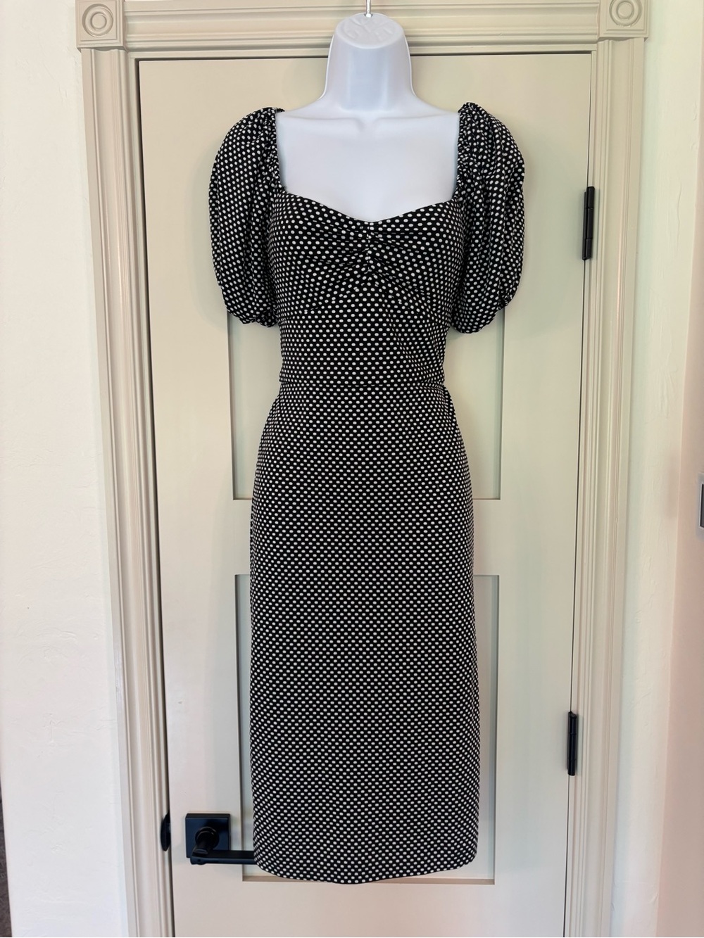 Betsey Johnson Polka Dot ruched pin up retro glam midi dress puff sleeve Sz 8 - Picture 3 of 9